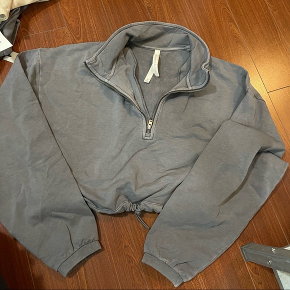 Babaton Sweatshirt XS - Picture 4 of 4